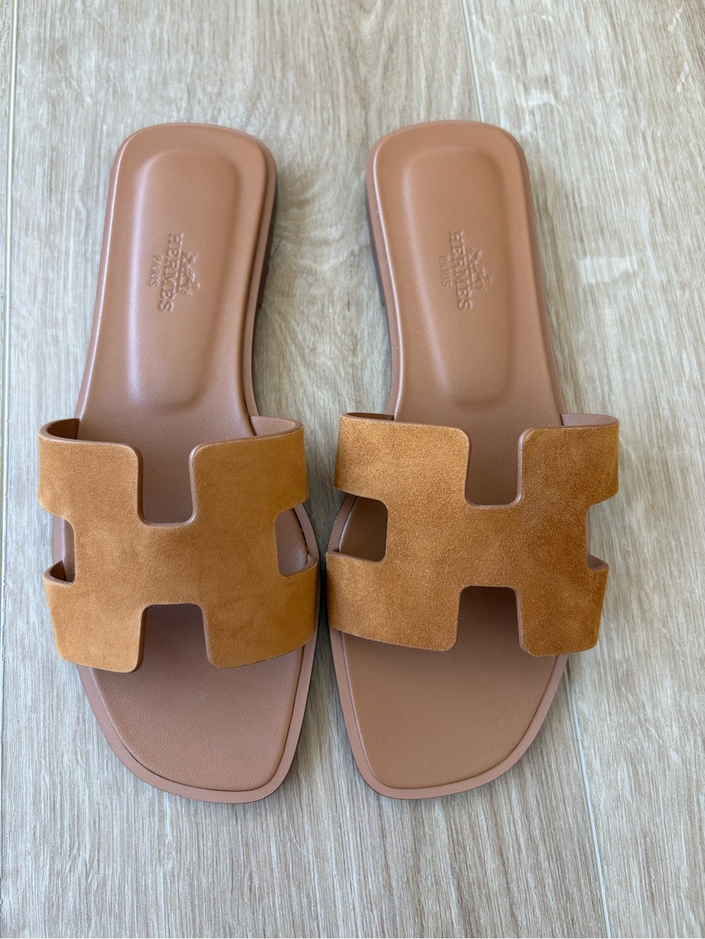NEW - Hermes Tan Suede Oran Sandals